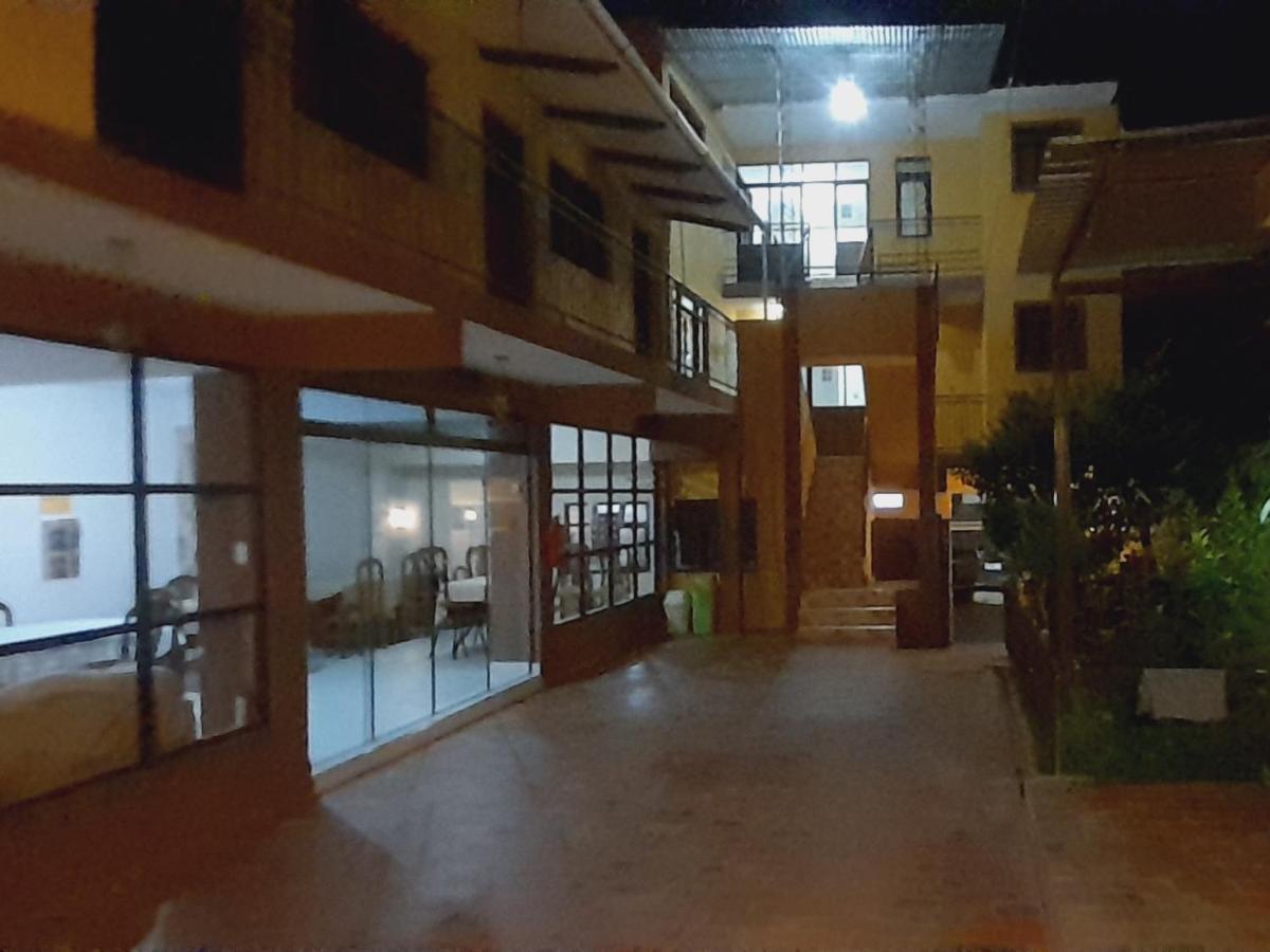 Hostal Eden Torotoro Esterno foto