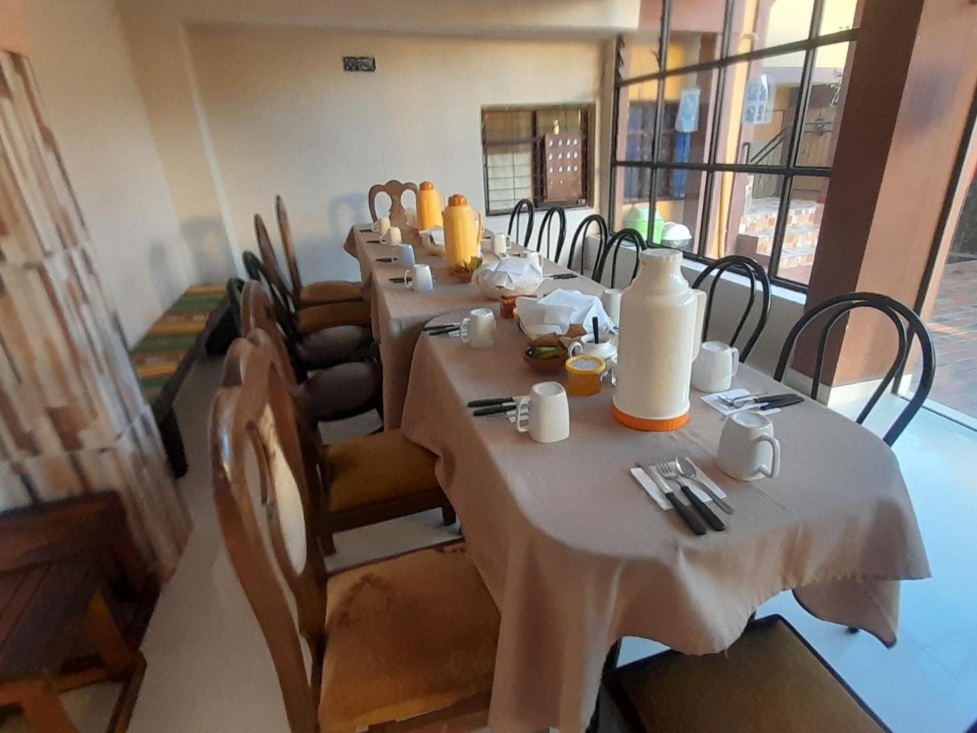 Hostal Eden Torotoro Esterno foto